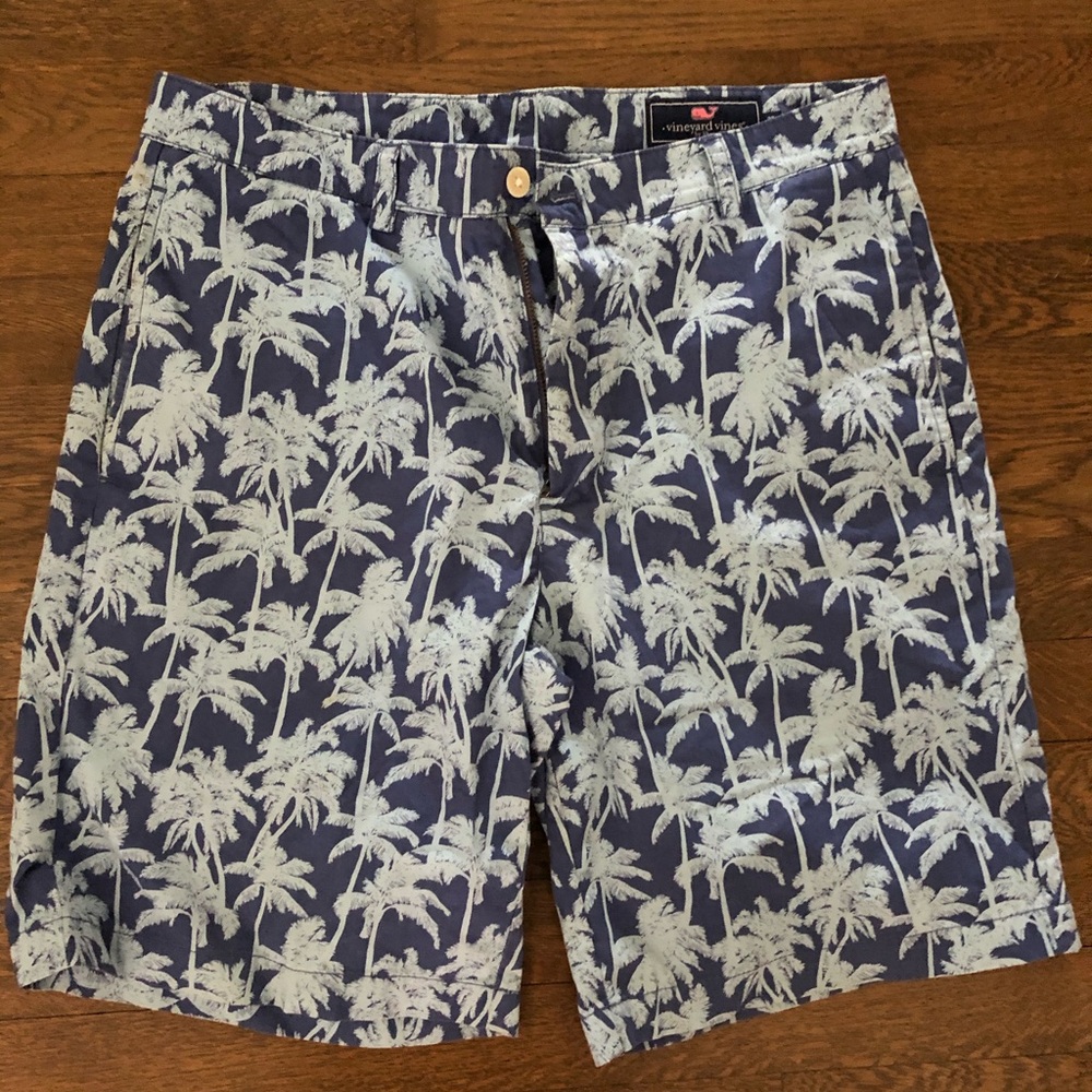 Teen Boy/Men’s Vineyard Vines Shorts, Size 32